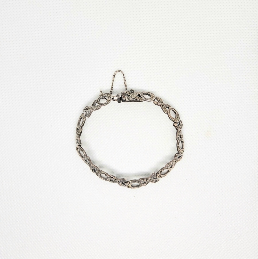 Sterling Silver Marcasite Wide XO Link Bracelet with Safety Chain - Picture 2 of 4